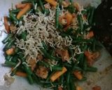 Foto langkah ke 4 dari resep Oseng sayur teri nasi.