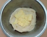 รูปขั้นตอนการทำที่ 3 ของ ขนมปังไส้กรอกสไตล์เกาหลี korean sausage bread