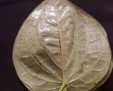 A picture of step 1 of Betel leaf pulao.