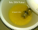 Foto langkah ke 2 dari resep Bolu SKM Kukus (Bolu Susu) #Kisah Kasih Cookpad.