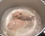 Foto langkah ke 2 dari resep Bubur Ayam Telor Asin.