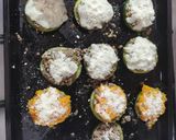 Foto del paso 7 de la receta: Zapallitos rellenos con tapas de puré