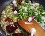 A picture of step 1 of Kung Pao Potatoes.