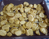 Foto del paso 3 de la receta: Lubina al horno con costra de bechamel
