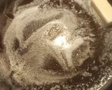 A picture of step 4 of Pepper, Pork, and Onion, Ramen.