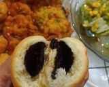 Foto langkah ke 6 dari resep Roti Manis Coklat Keju Homemade.
