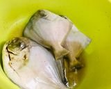 Foto langkah ke 1 dari resep #36. Bawal Acar Kuning.