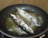Foto langkah ke 2 dari resep Tumis Pindang Salem Pete.