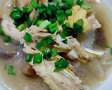 รูปขั้นตอนการทำที่ 5 ของ ซุปกระดูกไก่เห็ดหอม
