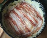 Cheddar sajtos krumplitorta, fokhagymás sajtszósszal recept fázis 5 fotója