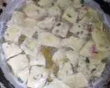 Foto langkah ke 5 dari resep Keripik Bawang Santan ~ Kue Bawang Santan.