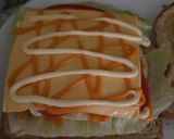A picture of step 3 of Egg Benjo Sandwich 🥪.