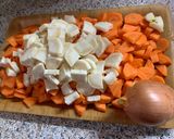 Húsgombóc leves recept fázis 3 fotója