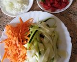 Foto del paso 2 de la receta Nidos de Tagliatelle con verduras jamón y nata