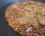 Foto del paso 9 de la receta: Arroz de butifarra de huevo y ajos tiernos