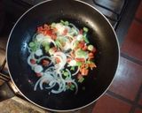 Foto del paso 1 de la receta: Salsa de vegetales con fideos tirabuzón