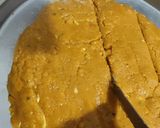 A picture of step 7 of Besan ki burfi.