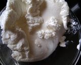 A picture of step 1 of Ayurvedic Srikhand.