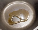 Foto del paso 2 de la receta: Tortilla francesa con pimientos y atún