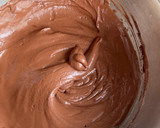 Foto langkah ke 3 dari resep Chocolate Mochi Ice Cream.