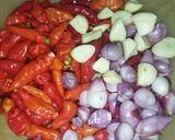 Foto langkah ke 2 dari resep Sambal jambal kecombrang.