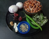 காராமணி மசால் வடை ரெசிபி ஸ்டேப் 1 புகைப்படம்