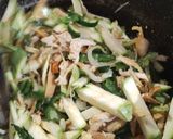 A picture of step 3 of Chicken and Poblano Peppers with Zucchini (My Style 'Alambre').