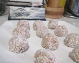Foto del paso 2 de la receta: Cocadas de avena y chocolate dulce
