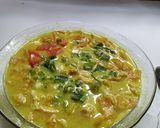 Foto langkah ke 5 dari resep *Soto kuning Bogor*.