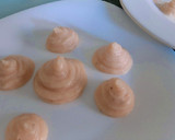 Foto del paso 4 de la receta: Mole verde de puerco y mousse de frijol blanco