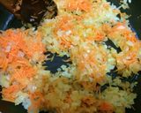 Foto del paso 2 de la receta: Hamburguesa de espinacas con bombitas de arroz