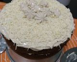 Foto langkah ke 12 dari resep Chocolate cake with coffee whipped cream.