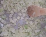 Foto del paso 3 de la receta: Chupe de centolla a la nino