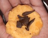 Foto langkah ke 3 dari resep Bola ubi isi coklat ala Sherinps.