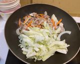 炒冬粉的食譜步驟1照片