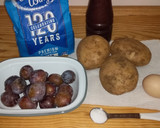 Foto del paso 1 de la receta: Patatas rellenas de ciruela