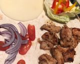 Csibehússal töltött tortilla recept fázis 3 fotója