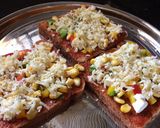 A picture of step 4 of Healthy Brown Bread Pizza.