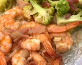 Foto langkah ke 4 dari resep Foil Baked Garlic Butter Shrimp and Broccoli (so easy).