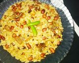 पोहा पीनट्स नमकिन (Poha Peanuts namkeen recipe in hindi) रेसिपी चरण 3 फोटो