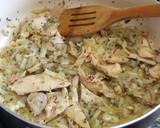 Foto del paso 1 de la receta: Potaje de pollo y alcachofas