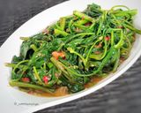 Foto langkah ke 3 dari resep Cah kangkung bumbu terasi.
