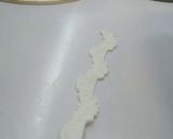 A picture of step 2 of Bridal shower cake.
