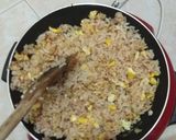 Foto langkah ke 6 dari resep Nasi Goreng kornet ala anak kos.
