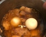 Hình bước làm 5 của món Thịt kho trứng