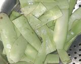 লাউয়ের খোসা ভাজা(Lau er khosha bhaja recipe in Bengali) রেসিপি ধাপ - 1 ছবি