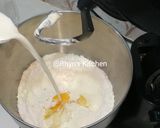Foto langkah ke 1 dari resep Donat Susu.
