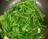 空心菜炒滷牛腱的食譜步驟2照片