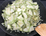 Foto del paso 2 de la receta: Tortilla de calabacines
