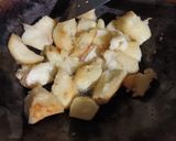 Foto langkah ke 2 dari resep Singkong Goreng Keju.
